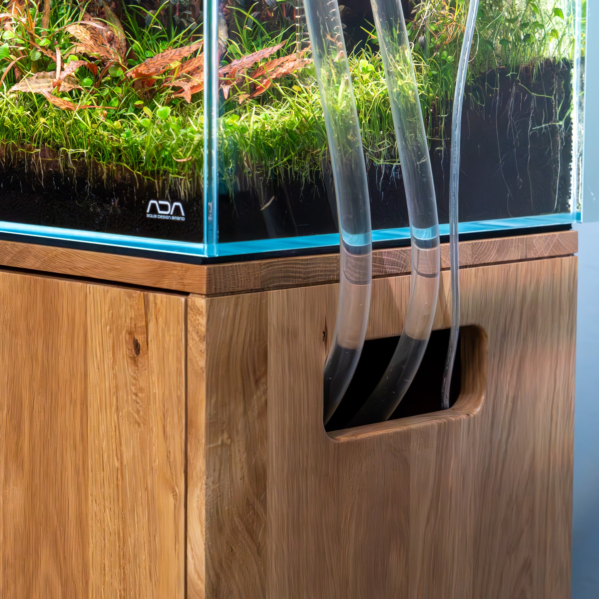 Aquarium Massivholz Unterschrank Schlauchöffnung